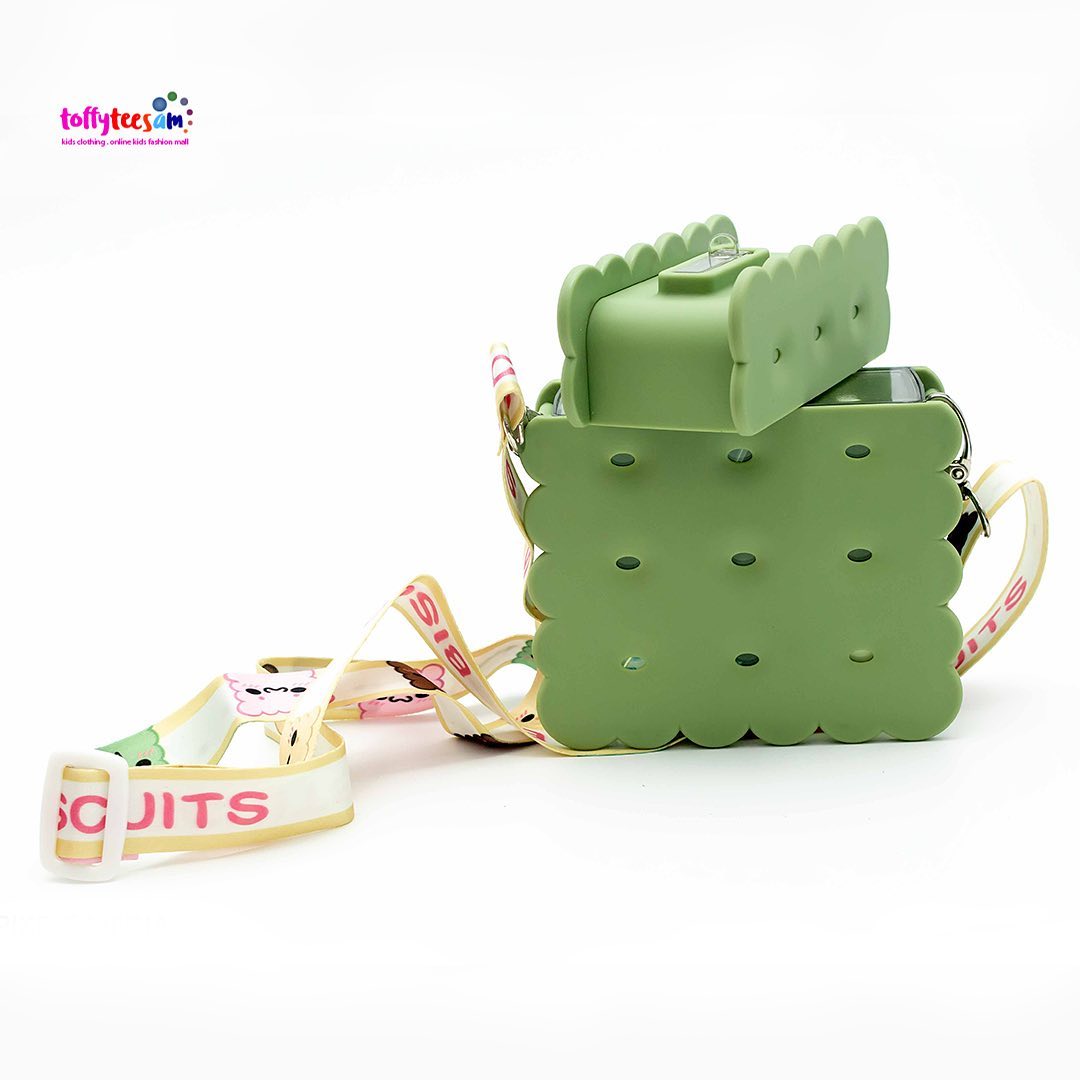 Biscuits Shape Water Bottle Square Water Bottle with Lid Drinking Bottle Adjustable Shoulder Strap Leak Proof Travel Cup