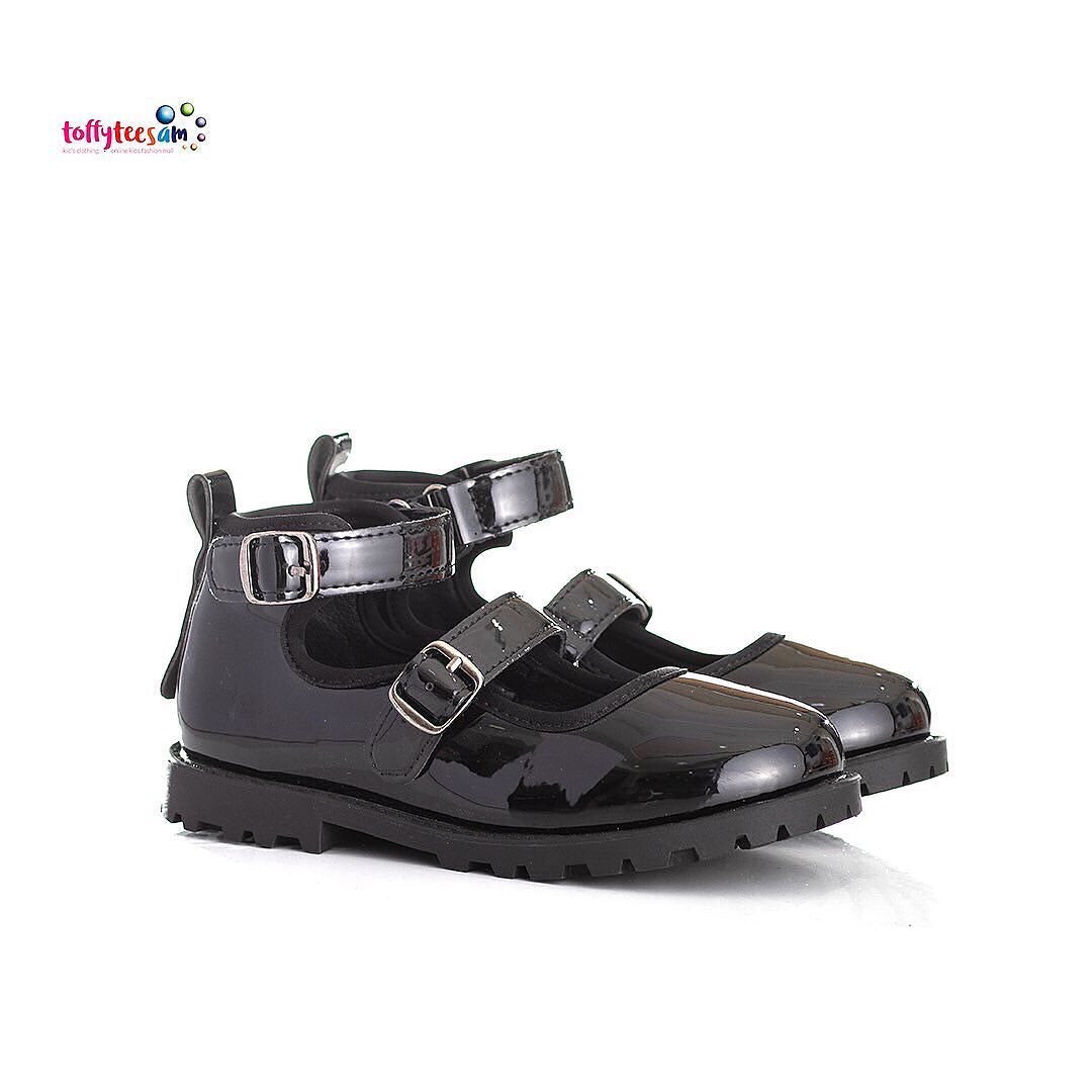 Girls School shoe Constance Vegan Black Patent