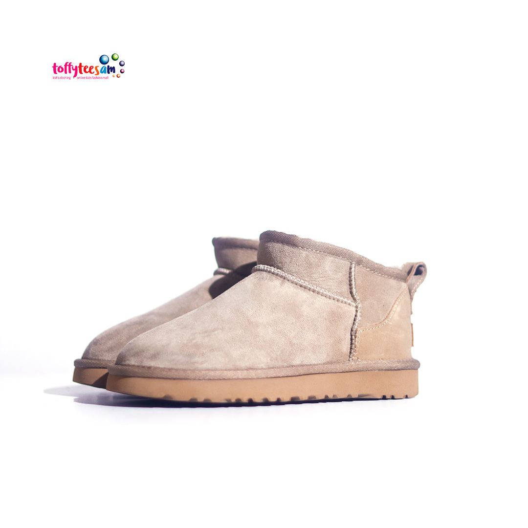 UGG Classic Ultra Mini