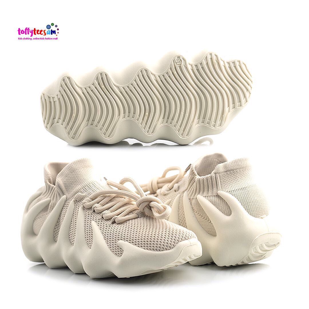 Breathable athletic non-slip sneakers