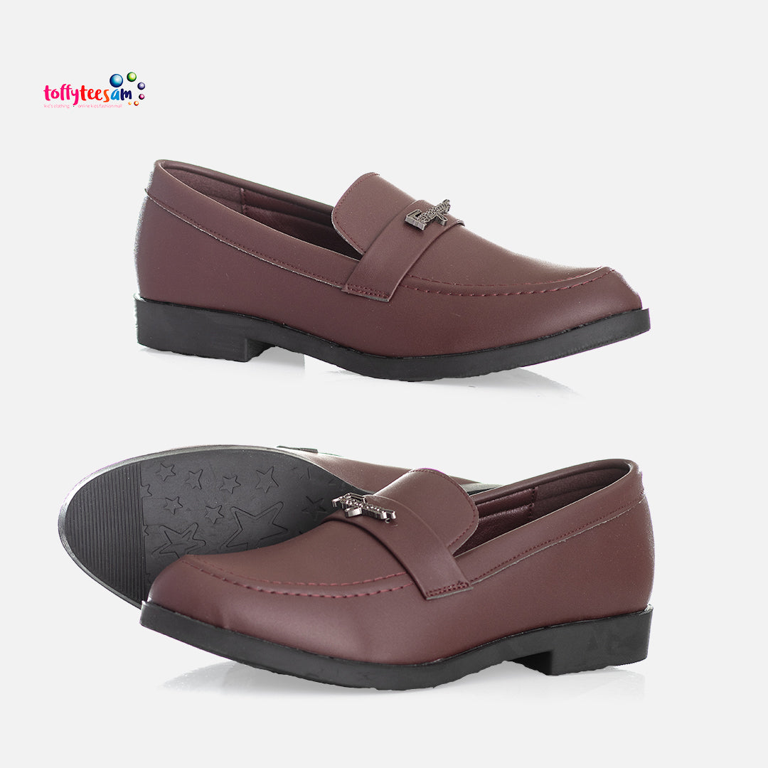 Classic Boys Ferragamo Leather Loafers. Corporate Shoe